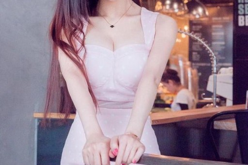 收入过亿的网红索菲·雷恩爆料 ：其榜一大哥是阿森纳前锋